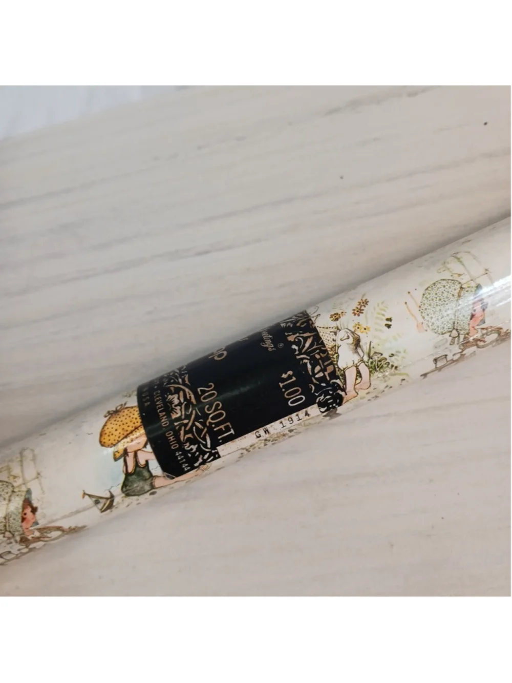 VTG Holly Hobby NOS Roll American Greetings Designers Gift Wrap 8' × 30